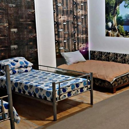 Hostel Тулча Экстерьер фото